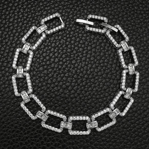 Luxury Rectangle Silver Bracelet - Picture 8 of 11